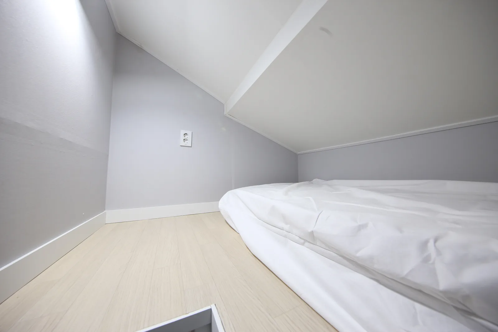 Chambre 201 1